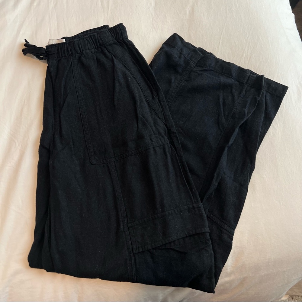 Abercrombie & Fitch Linen-Blend Pull-On Cargo Pant - Picture 4 of 11
